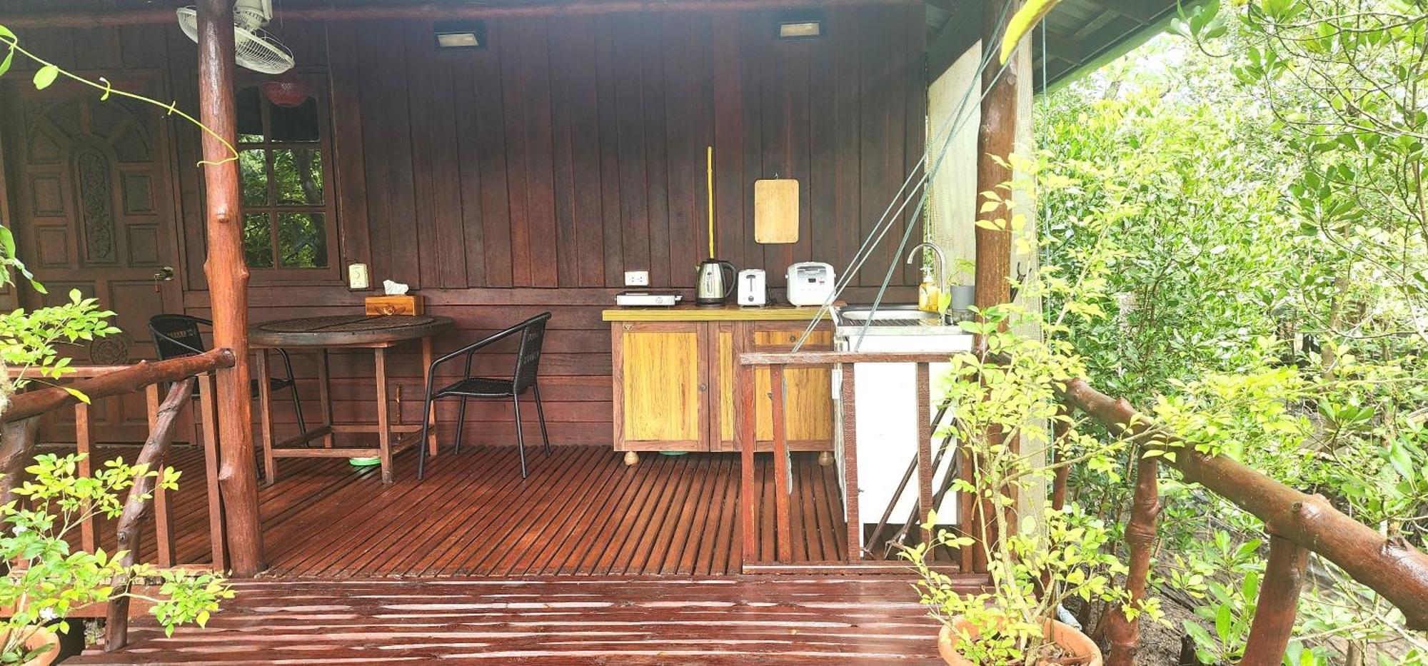 Phang Nga Bay Khanittha Homestay Ban Khiam Exterior photo